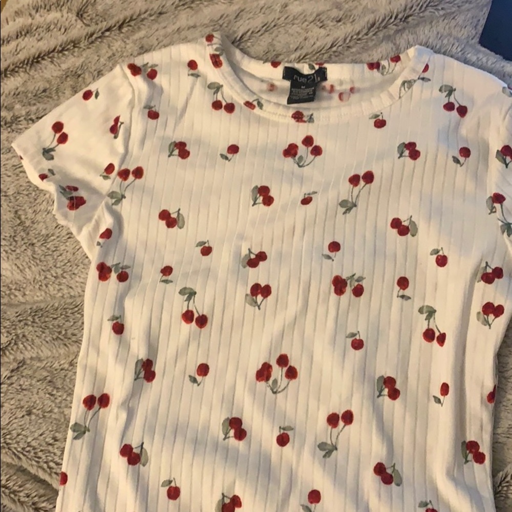 Cherry short sleeve shirt